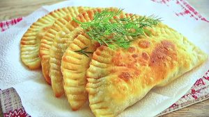 Basilic Чебурек с мясом и луком 1шт/170 гр